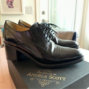 The Office of Angela Scott size 39W